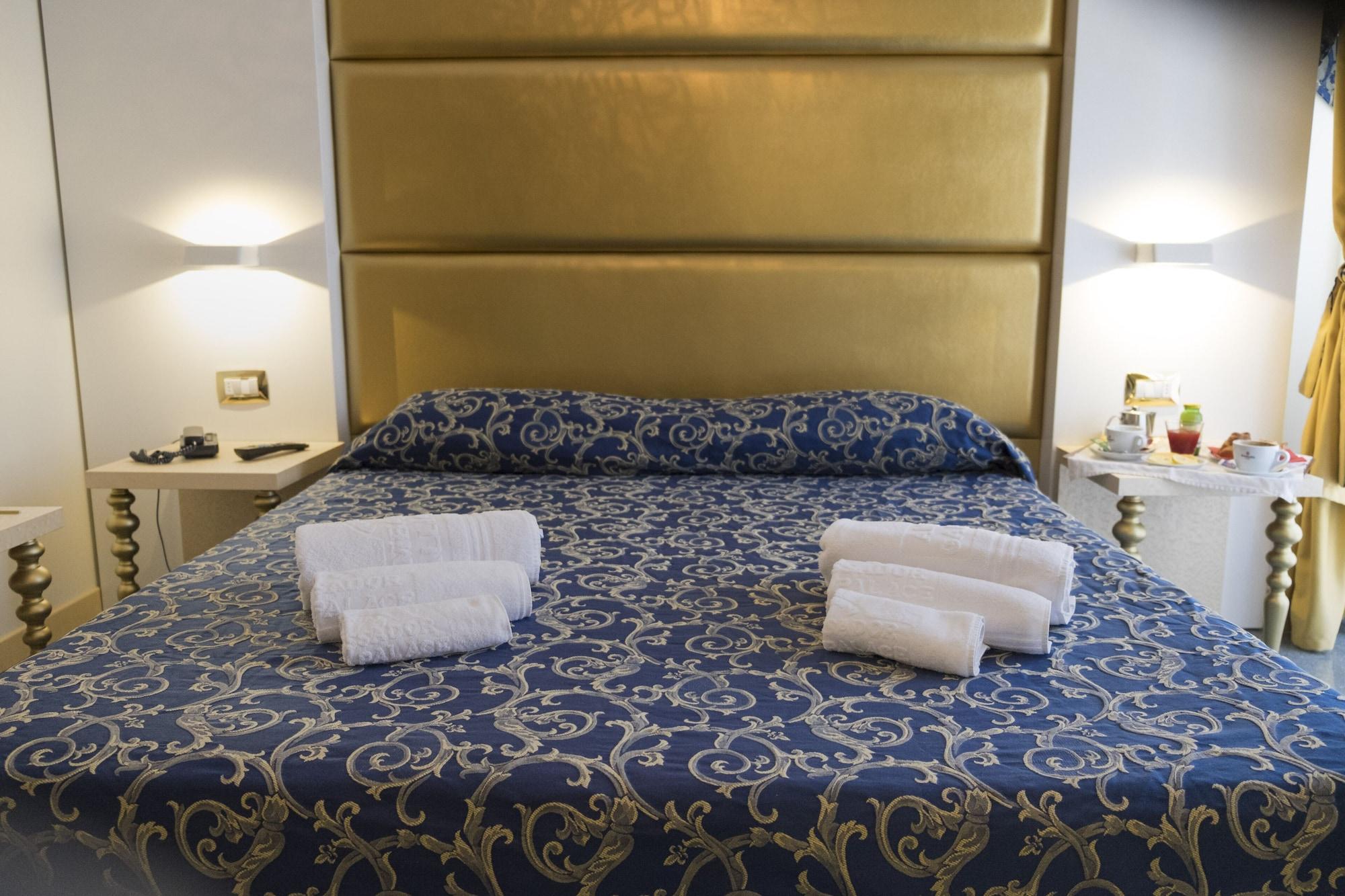 Hotel Ambassador Rimini Bagian luar foto